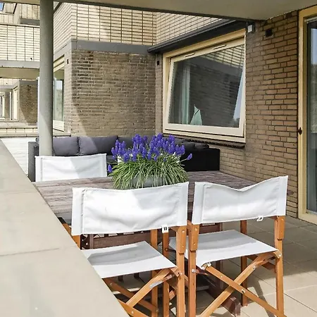 Stern Apartment